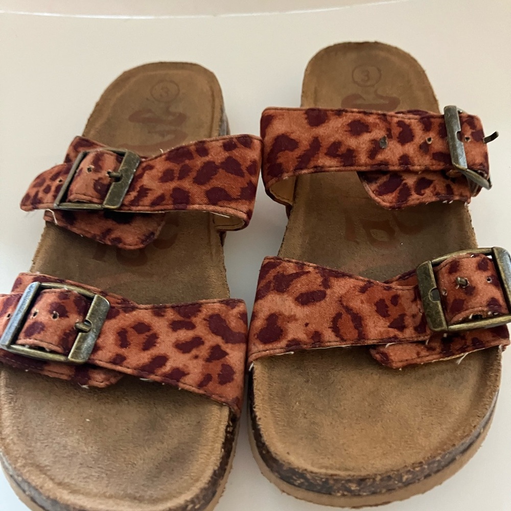 Mad Love Leopard Print Double Strap Sandals Youth 3.  Excellent condition